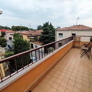 https://domus-prato-della-valle.hotelinveneto.com